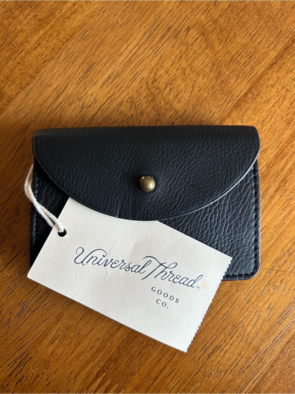 Universal Thread Black Textured Card Wallet with Brass Snap